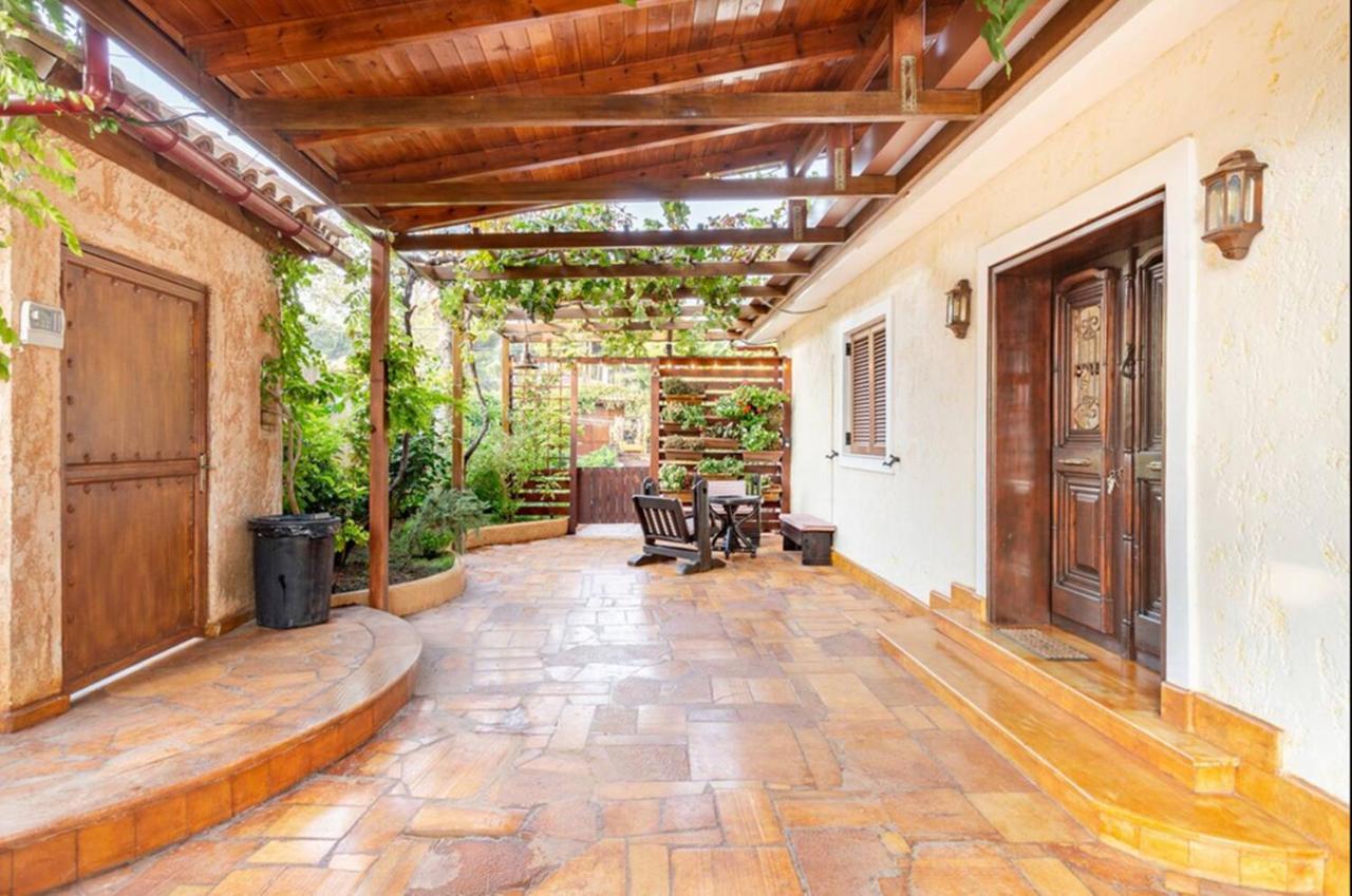 Turdus Merula Retreat Nea Makri Ngoại thất bức ảnh