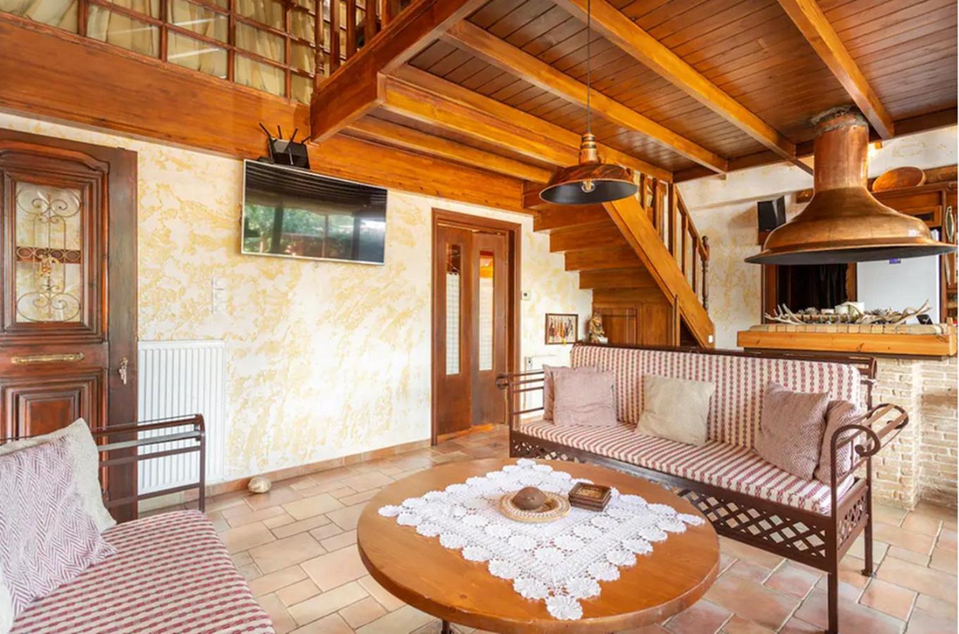 Turdus Merula Retreat Nea Makri Ngoại thất bức ảnh